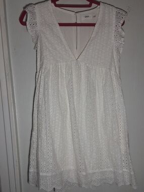 Talula White Eyelet V-Neck Casual Dress